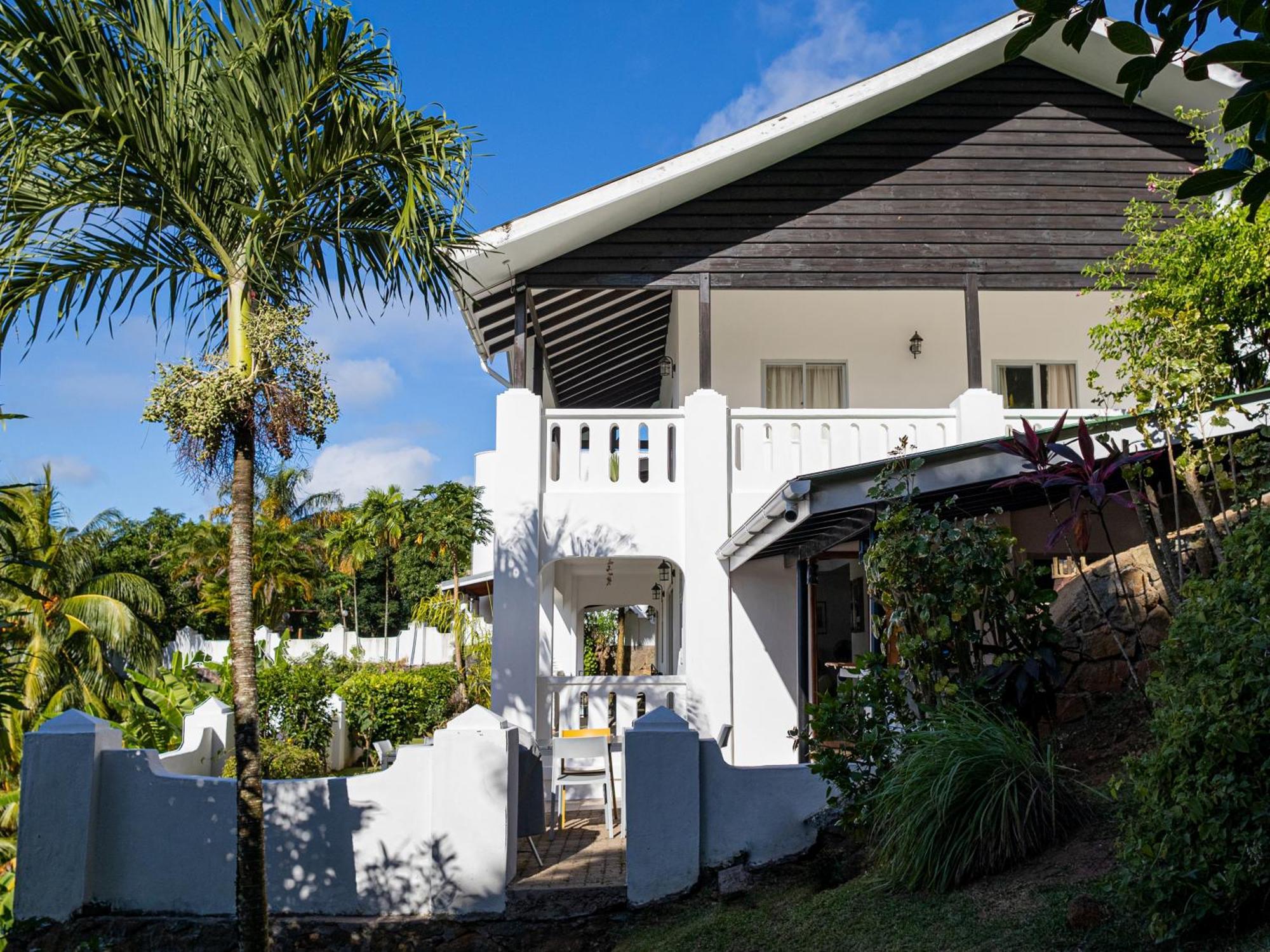 Bottle Palm Villa